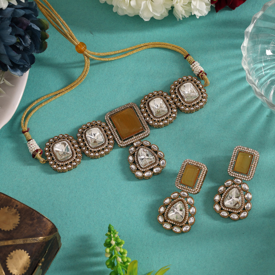 Mustard Yellow Color Handmade Jaipur Choker Necklace With Moissanite And Monalisa Stones (CZN1067MYLW) - eindiawholesale.com