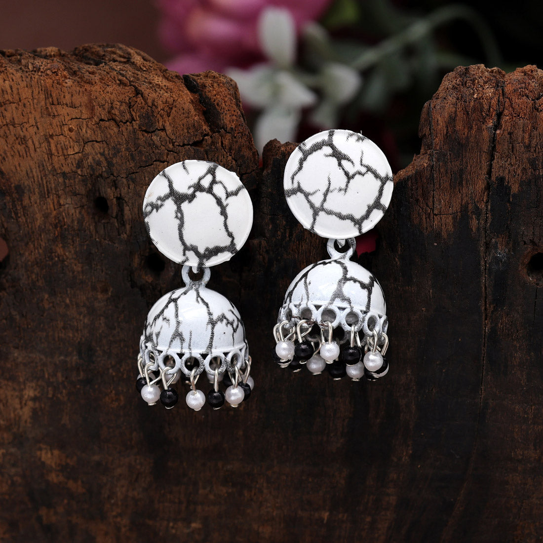 White & Black Color Oxidised Earrings (GSE2909WHTBLK) - preyans.com