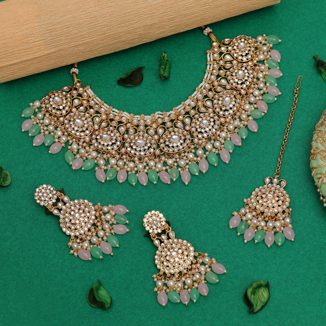 Pink & Parrot Green Color Kundan Necklace Set (KN1420PNKPGRN) - Preyans.com