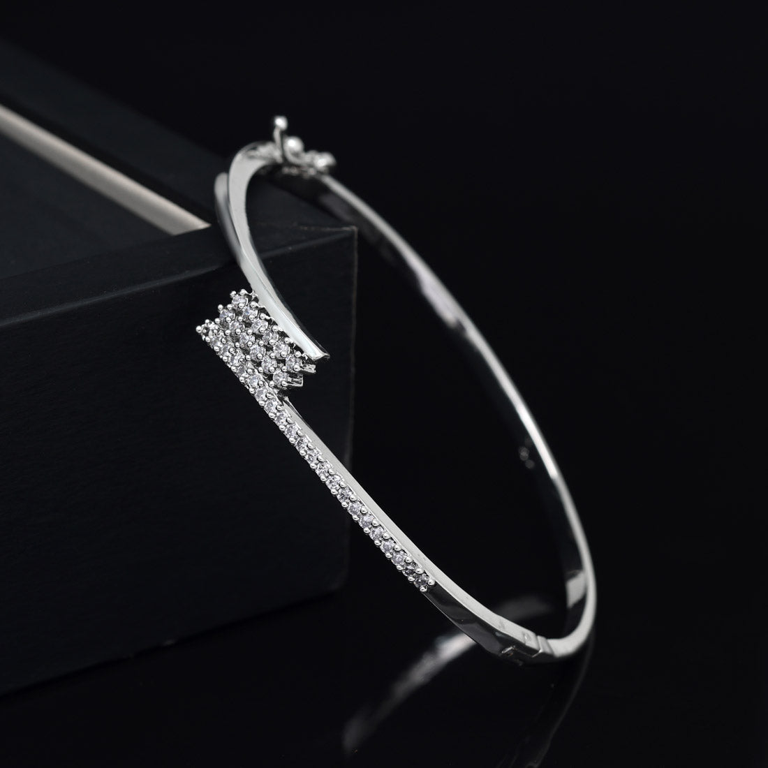 Silver Color American Diamond Bracelet (ADB314SLV) - preyans.com