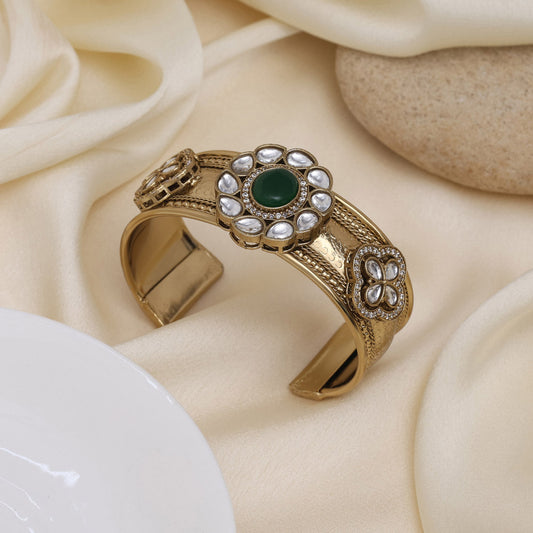 Stylish Green Color American Diamond Bracelet With Fine Stone Detailing - Preyans.com