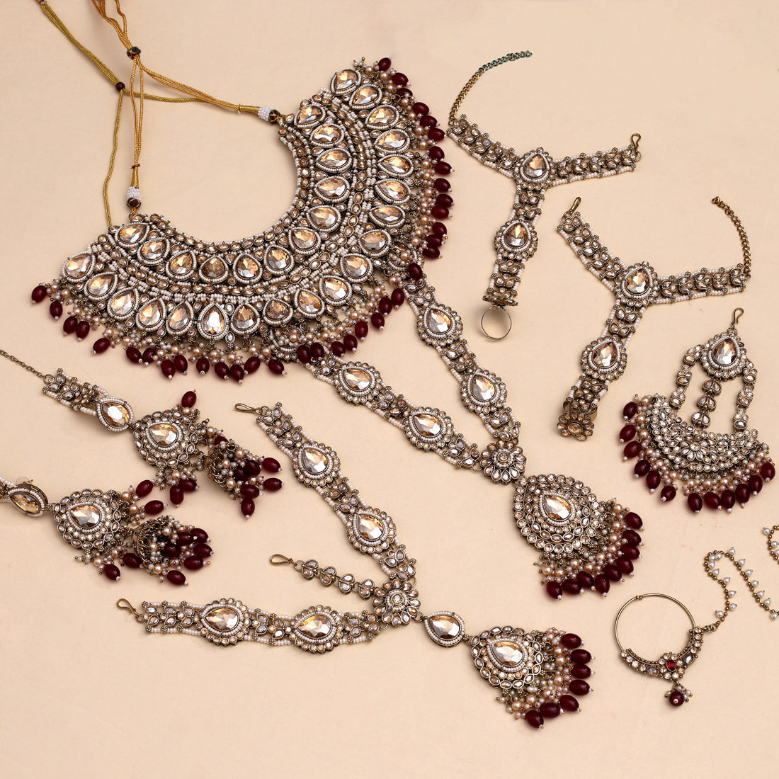 Maroon Color Kundan Dulhan Set (BDL261MRN) - Preyans.com