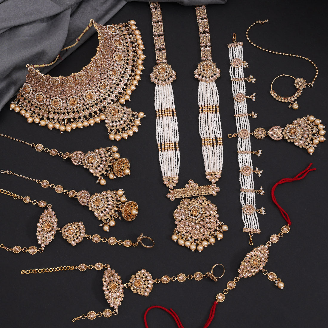 Gold Color Kundan Dulhan Set (BDL269GLD) - Preyans.com