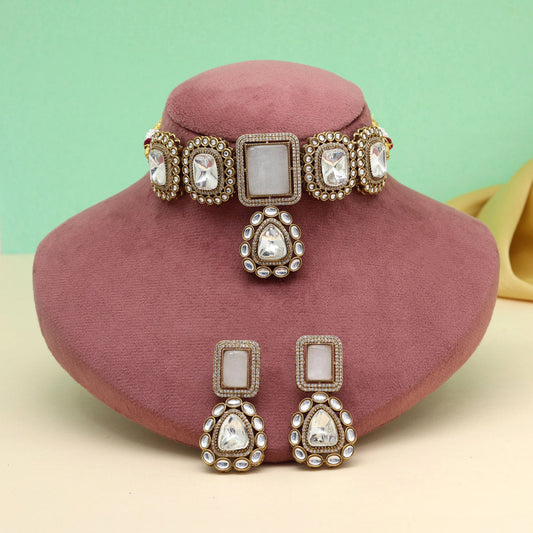 Off White Color Handmade Jaipur Choker Necklace With Moissanite And Monalisa Stones (CZN1067OWHT) - eindiawholesale.com