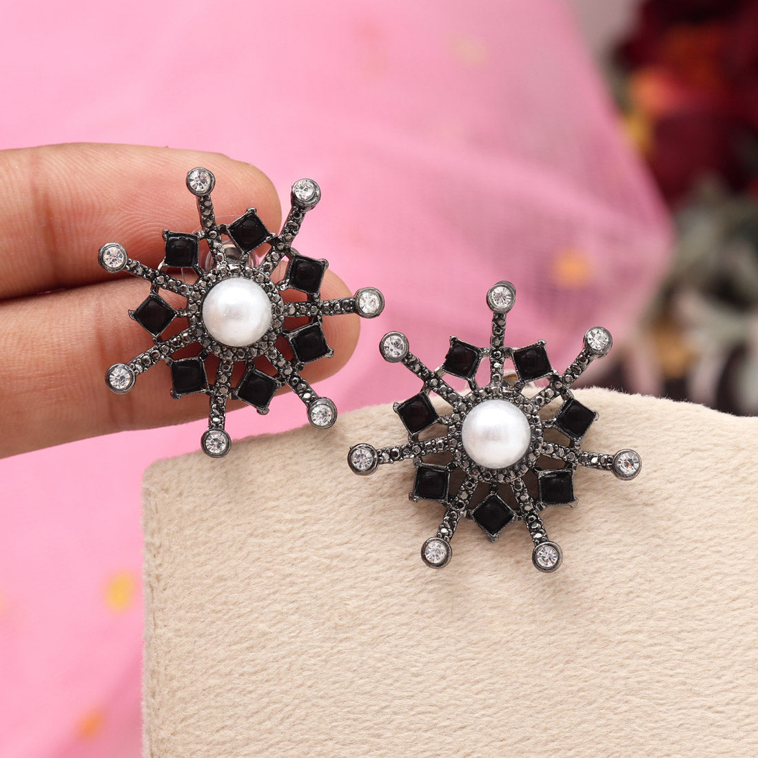 Black Color Black Antique Earrings (DRKDE175BLK) - Preyans.com