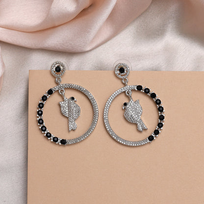 Sleek Black Color Fashion Earrings - Preyans.com