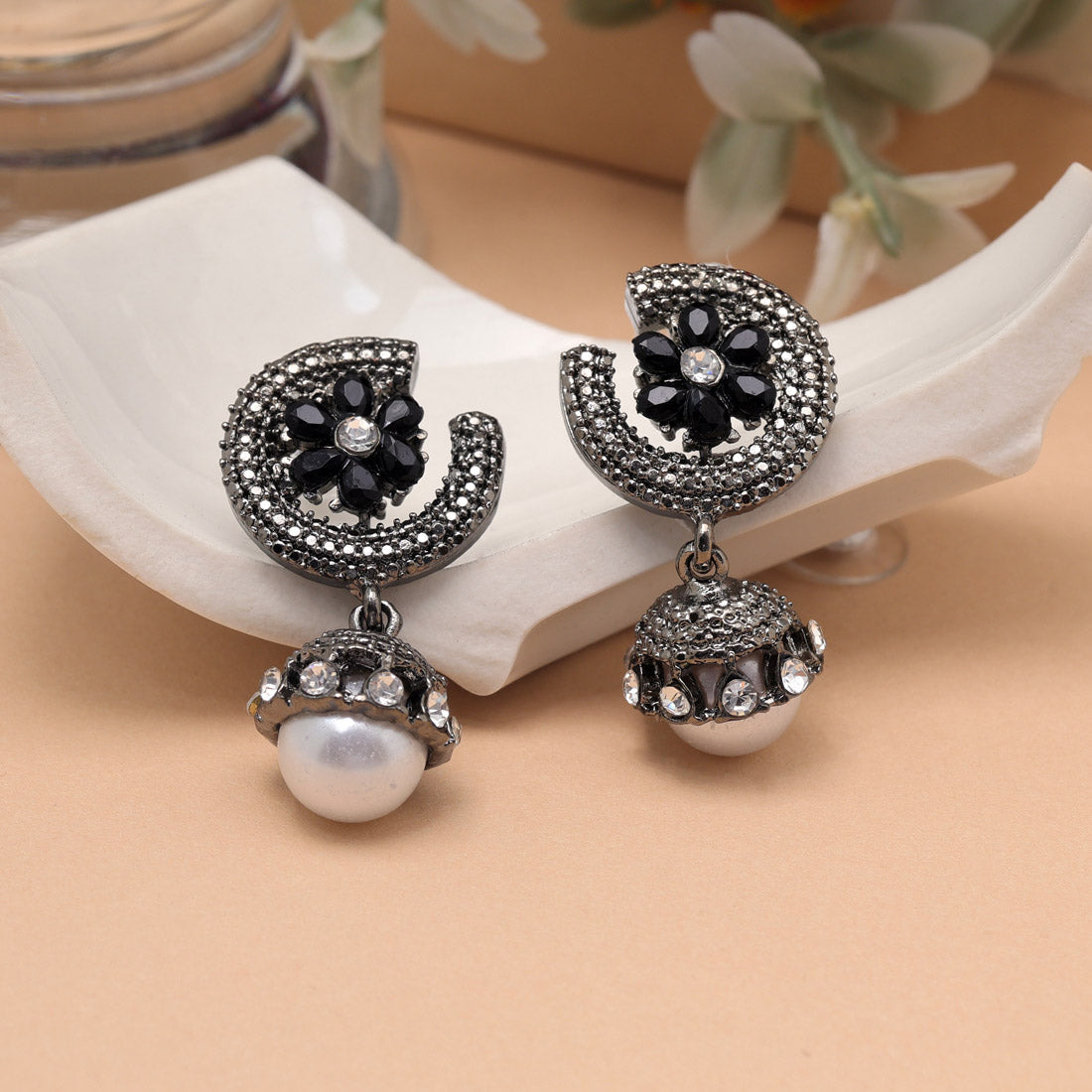 Black Color Fashion Earrings Perfect For Casual And Party Wear - Preyans.com