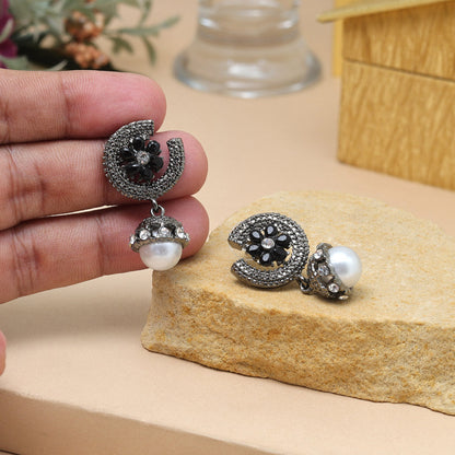 Black Color Fashion Earrings Perfect For Casual And Party Wear - Preyans.com