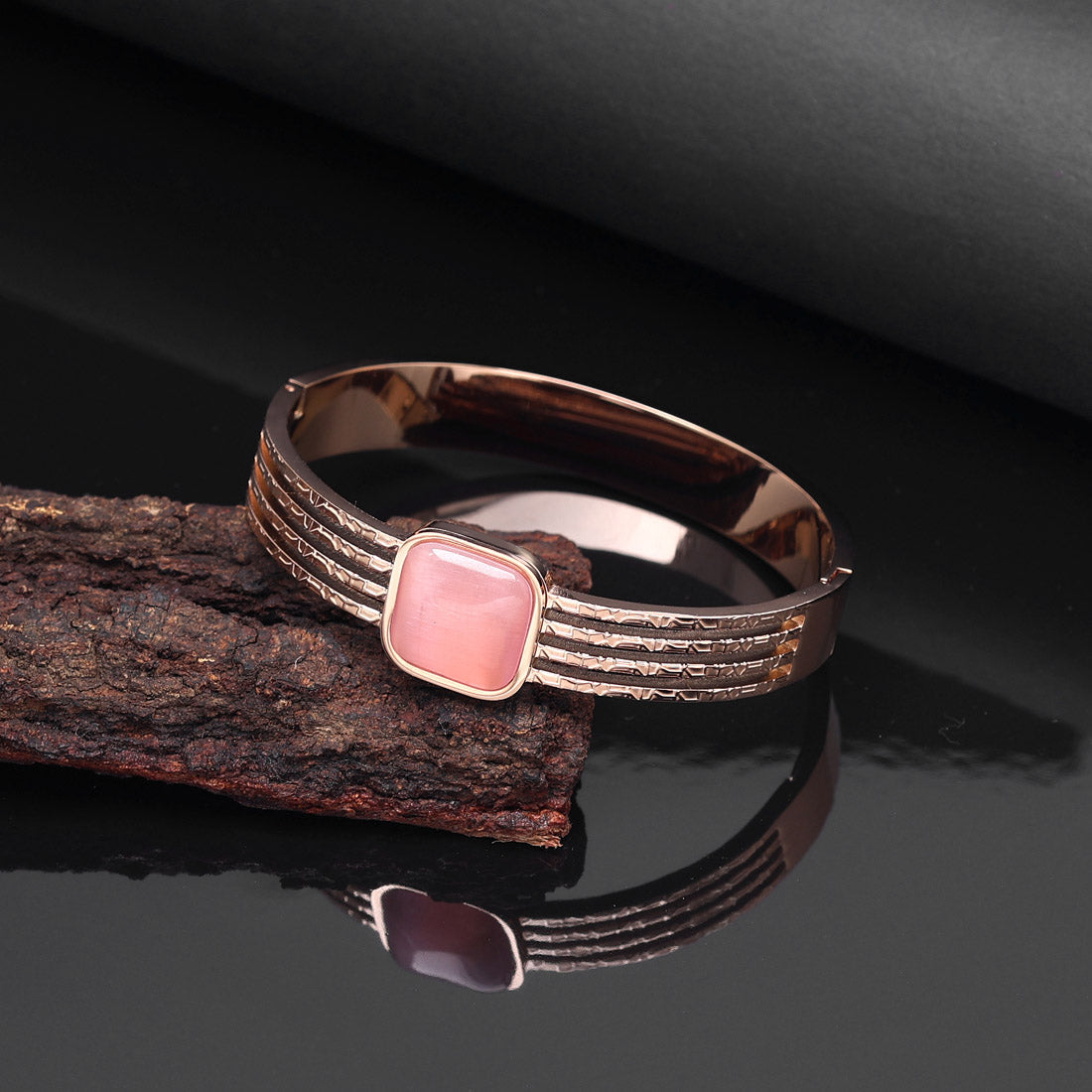 Pink Color Monalisa Stone Bracelet (GSB294PNK) - Preyans.com