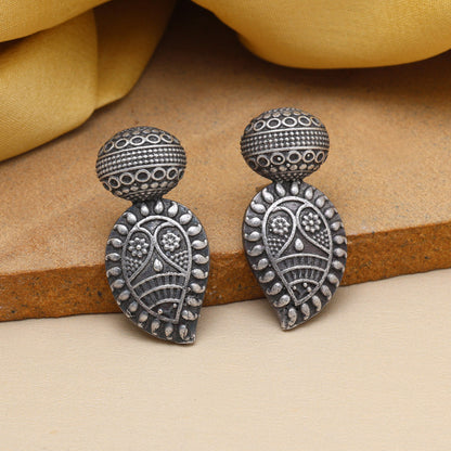 Silver Color Oxidised Earrings (GSE2825SLV) - preyans.com