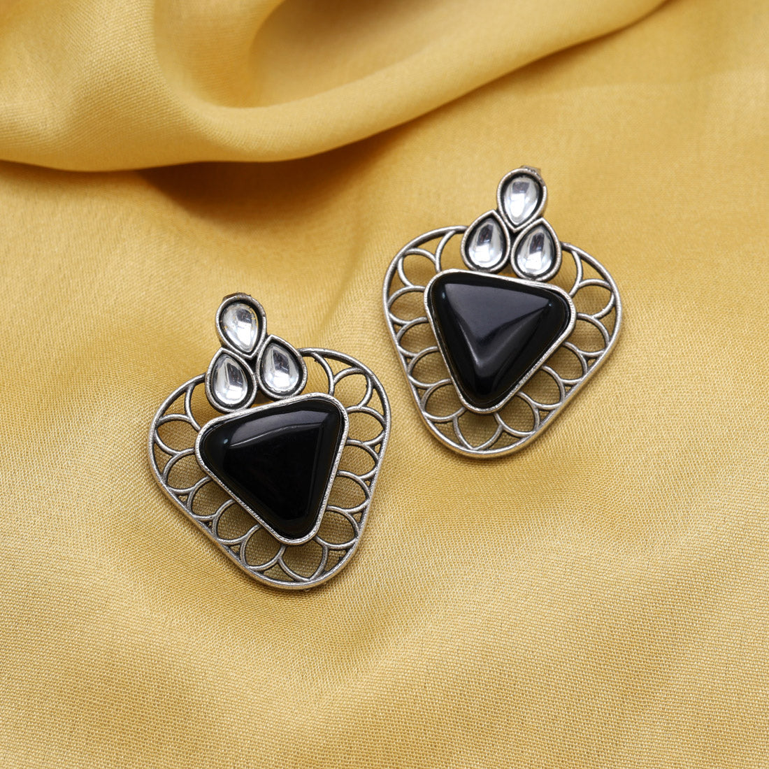 Black Color Monalisa Stone Oxidised Earrings (GSE2829BLK) - preyans.com