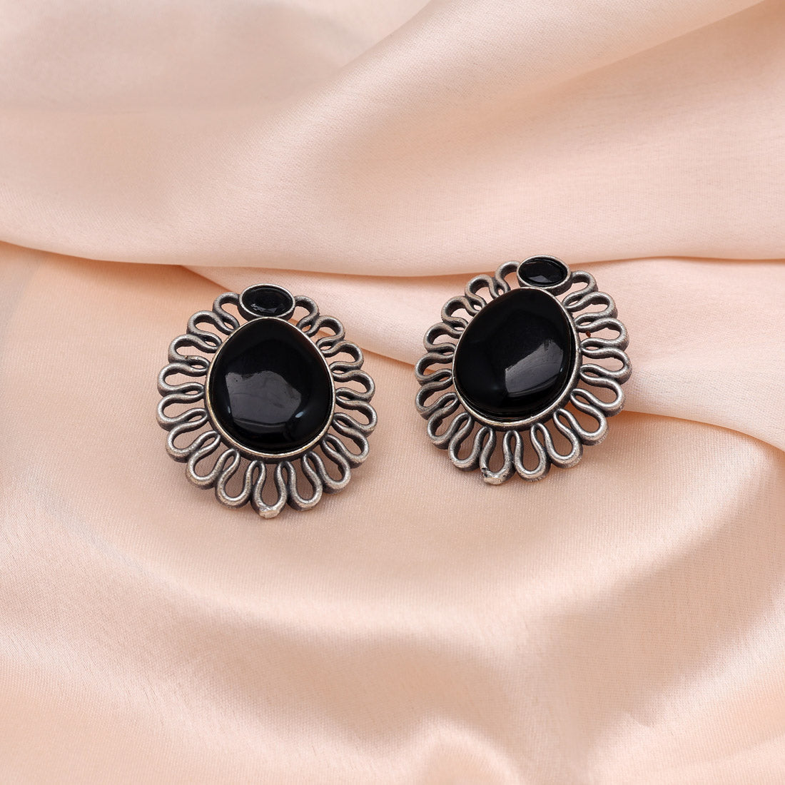 Black Color Monalisa Stone Oxidised Earrings (GSE2833BLK) - Preyans.com