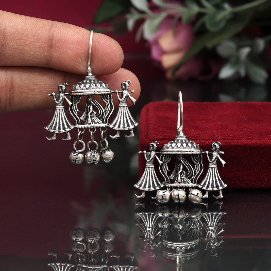 Silver Color Palki Oxidised Earrings (GSE2931SLV) - preyans.com