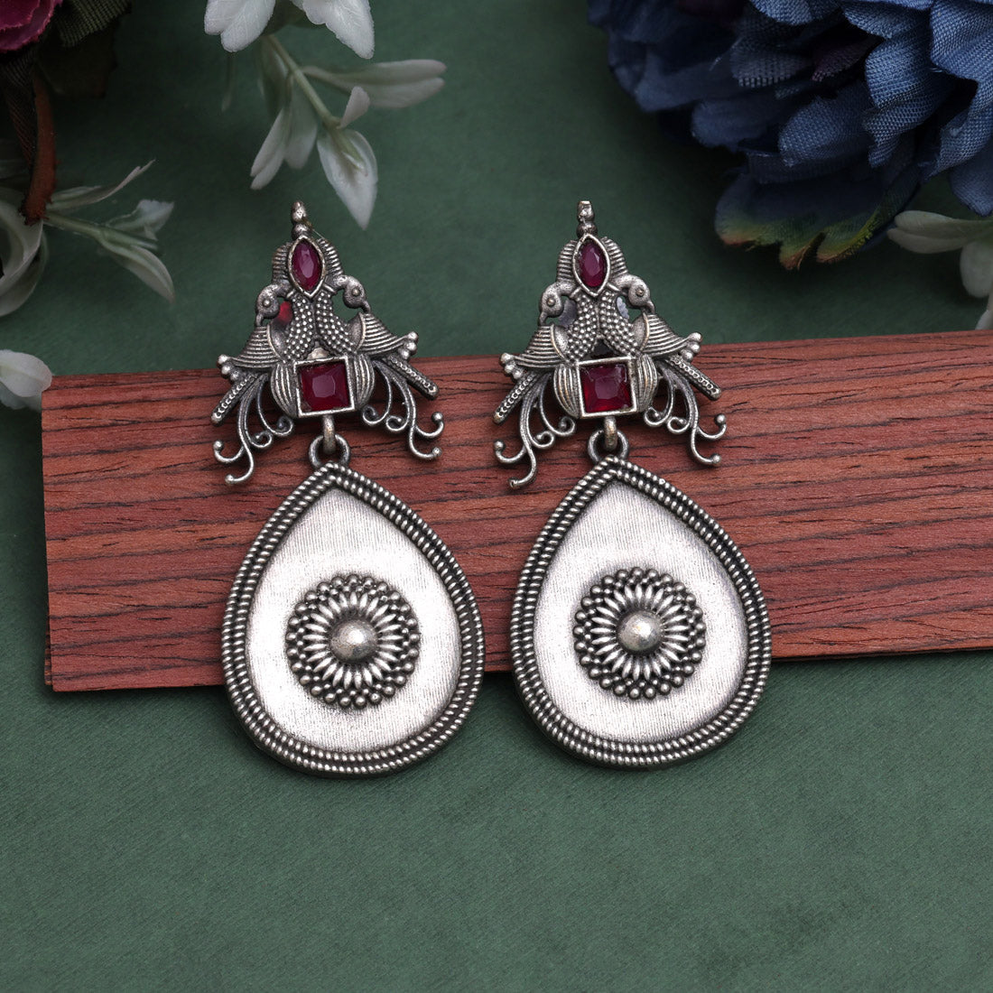 Rani Color Oxidised Earrings (GSE2938RNI) - preyans.com