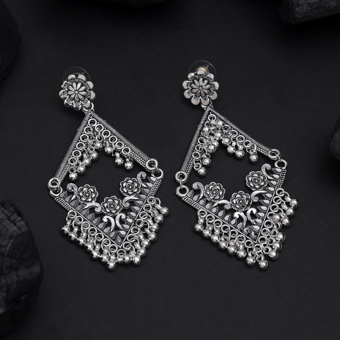 Silver Color Oxidised Earrings (GSE3017SLV) - Preyans.com