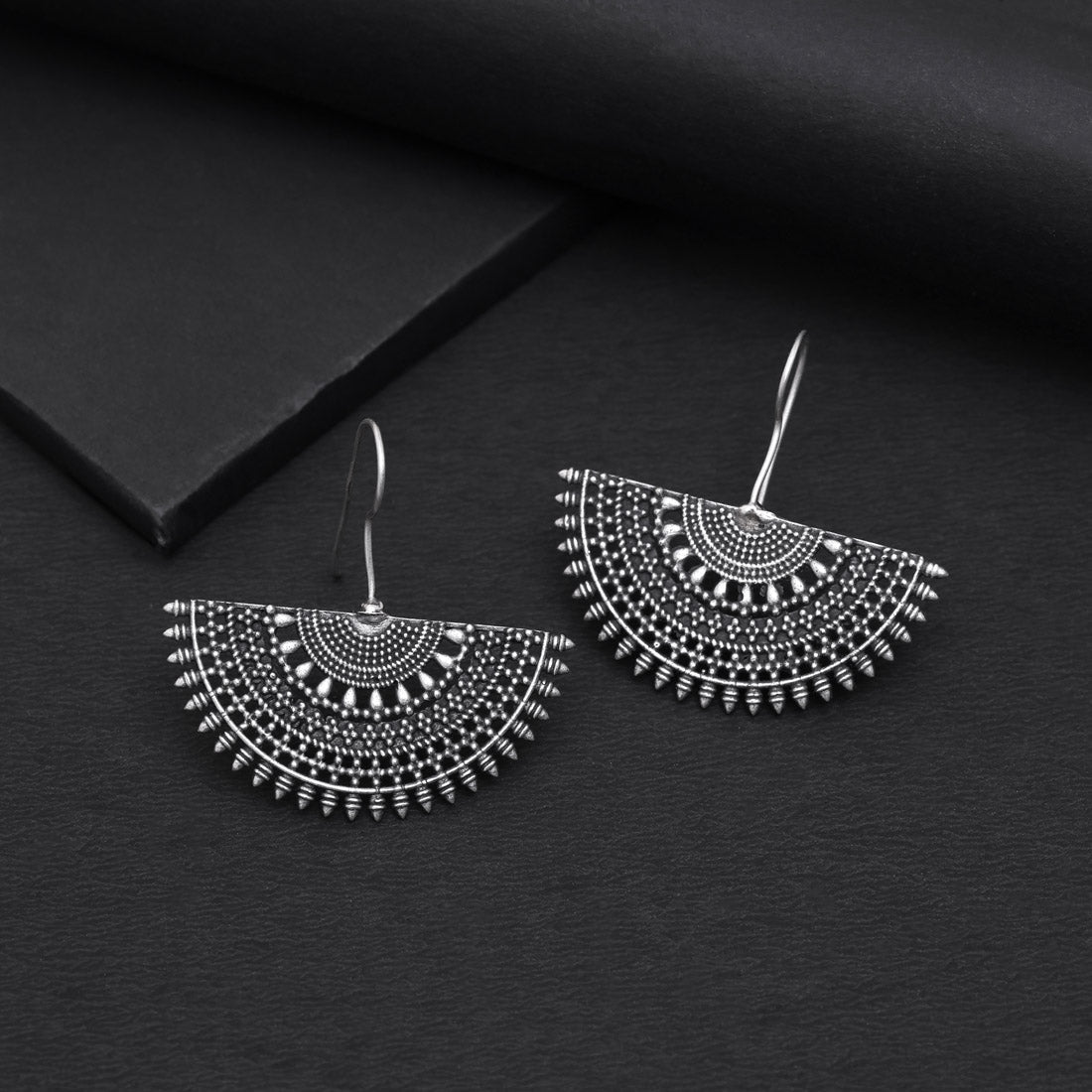 Artistic Silver Color Oxidised Lightweight Hanging Dangle Fashion Earrings - Preyans.com