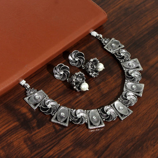 Silver Color Oxidised Necklace Set (GSN1831SLV) - Preyans.com