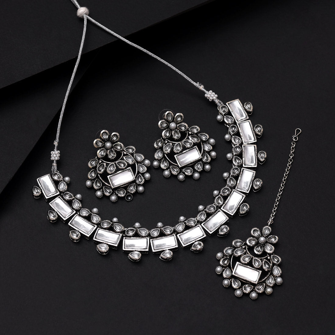 Silver Color Oxidised Necklace Set (GSN2062SLV) - Preyans.com