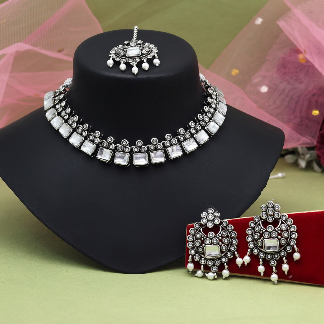 Silver Color Oxidised Necklace Set (GSN2063SLV) - Preyans.com