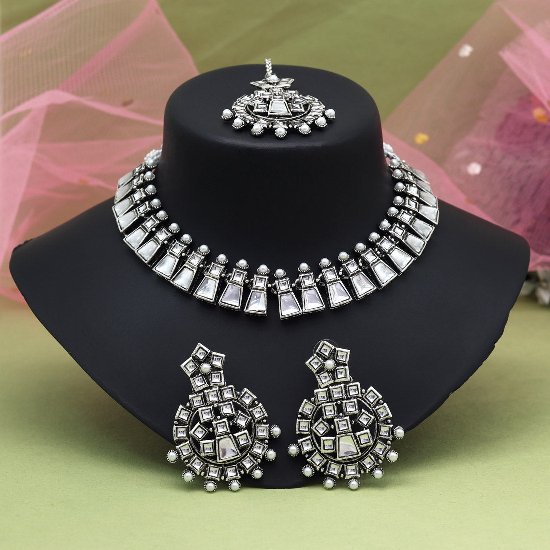 Silver Color Oxidised Necklace Set (GSN2067SLV) - Preyans.com