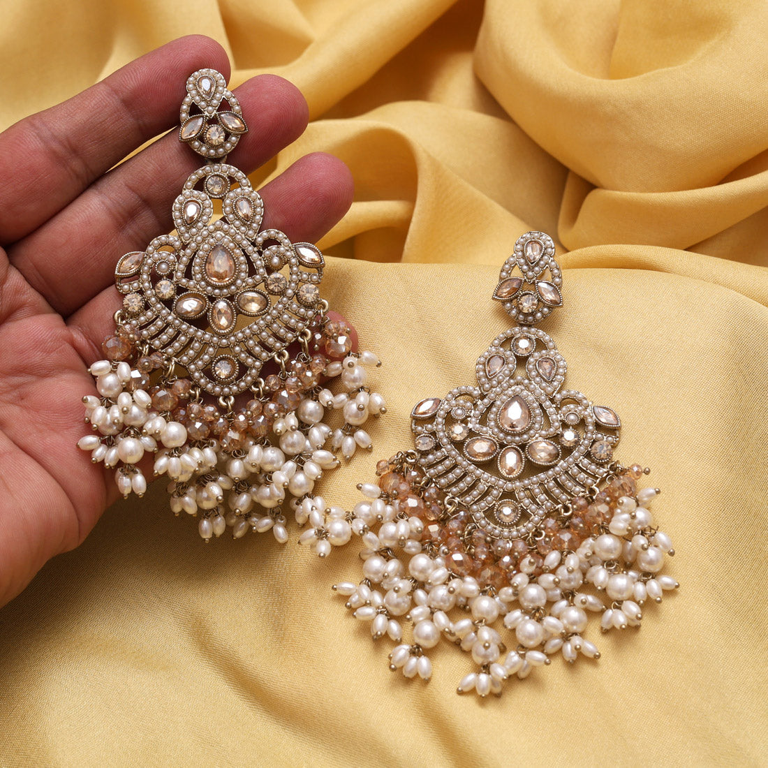 Gold Color Pakistani Kundan Earrings (KDE1001GLD) - Preyans.com