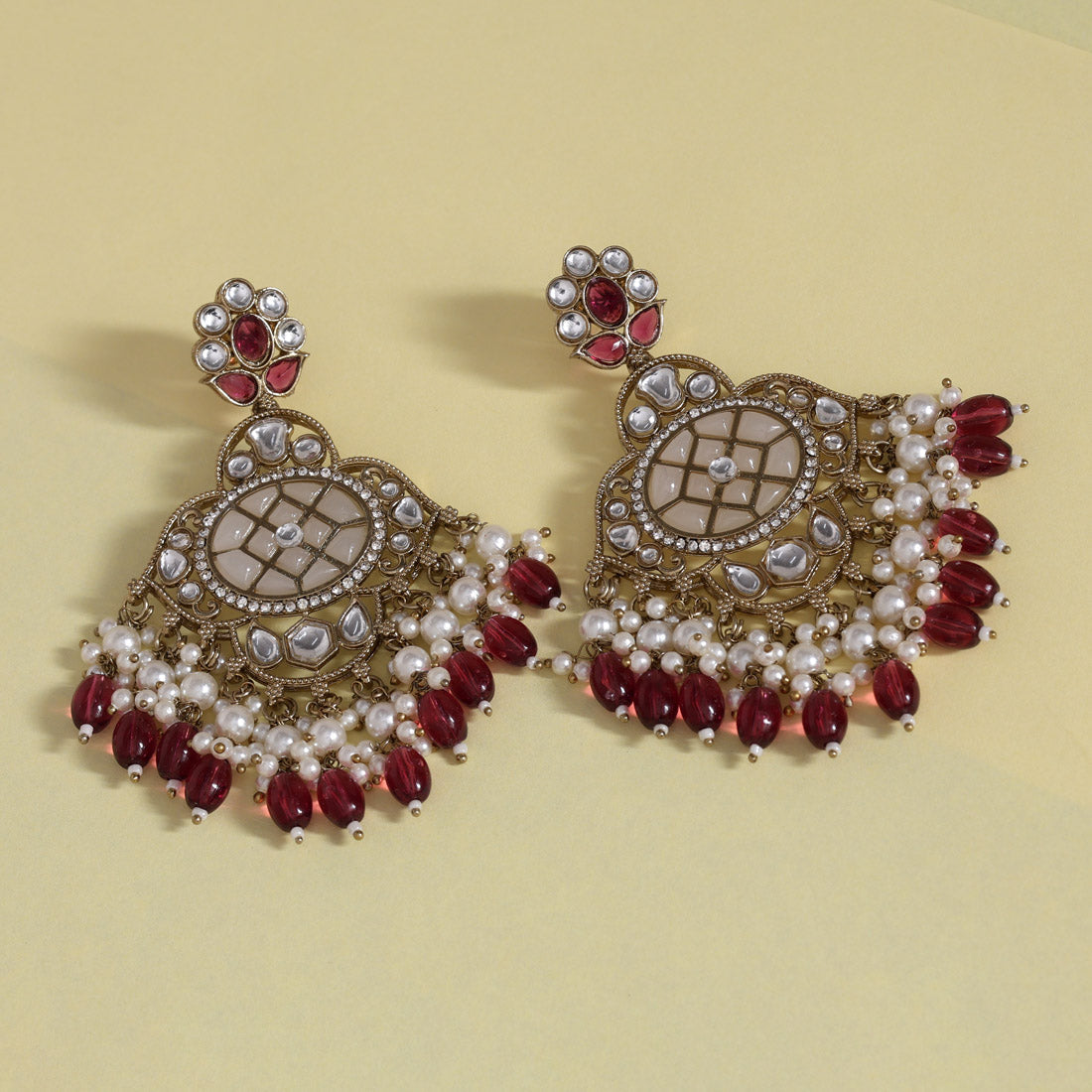 Magenta Color Kundan Earrings (KDE1003MNT) - Preyans.com