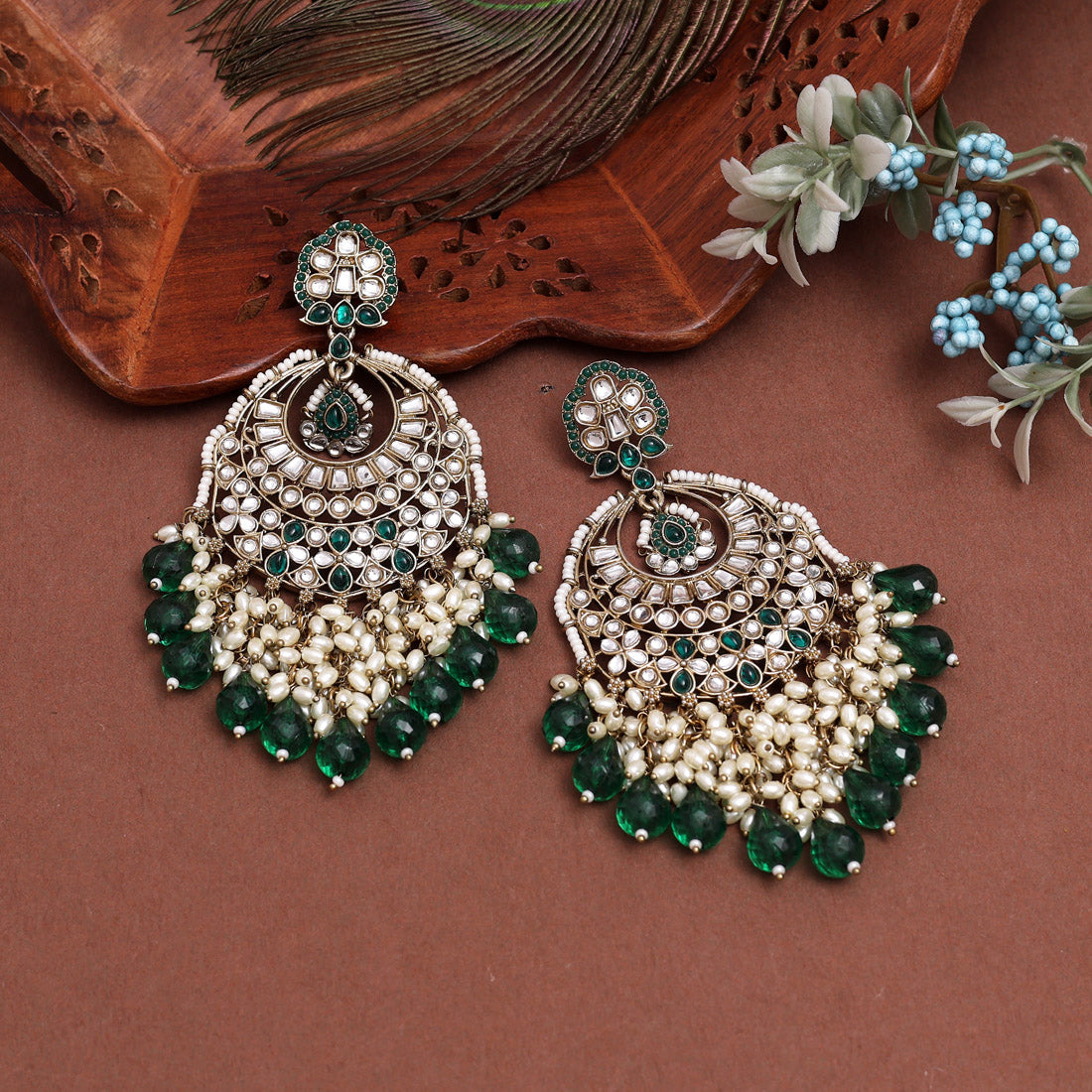 Green Color Kundan Earrings (KDE1006GRN) - Preyans.com