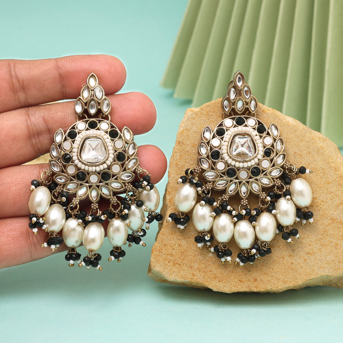 Black Color Kundan Earrings (KDE1007BLK) - eindiawholesale.com