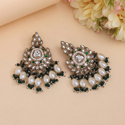 Green Color Kundan Earrings (KDE1007GRN) - eindiawholesale.com