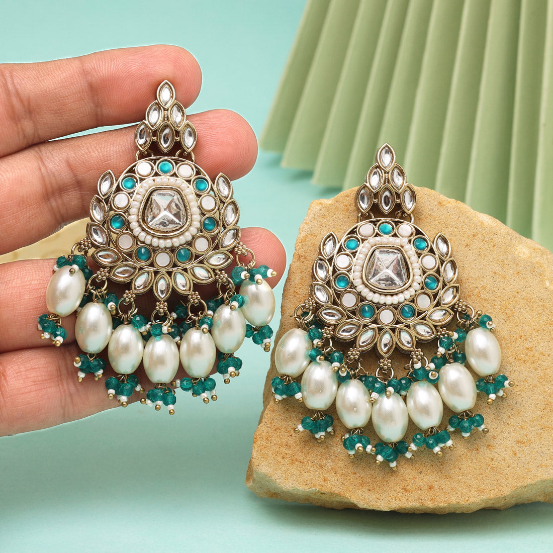 Rama Green Color Kundan Earrings (KDE1007RGRN) - eindiawholesale.com