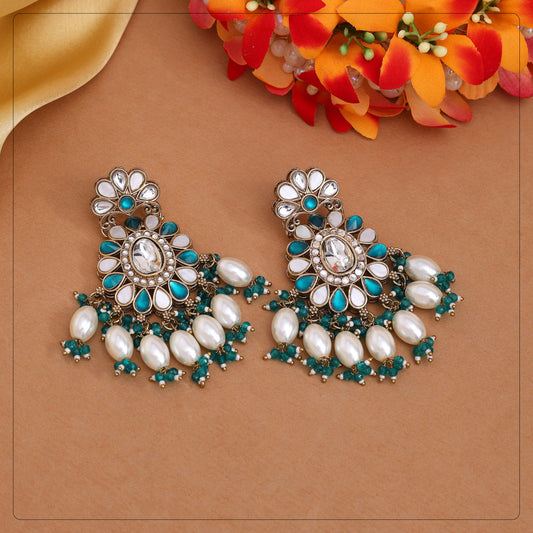 Rama Green Color Kundan Earrings (KDE1010RGRN) - eindiawholesale.com