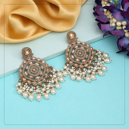 Gold Color Pakistani Kundan Earrings (KDE1012GLD) - eindiawholesale.com