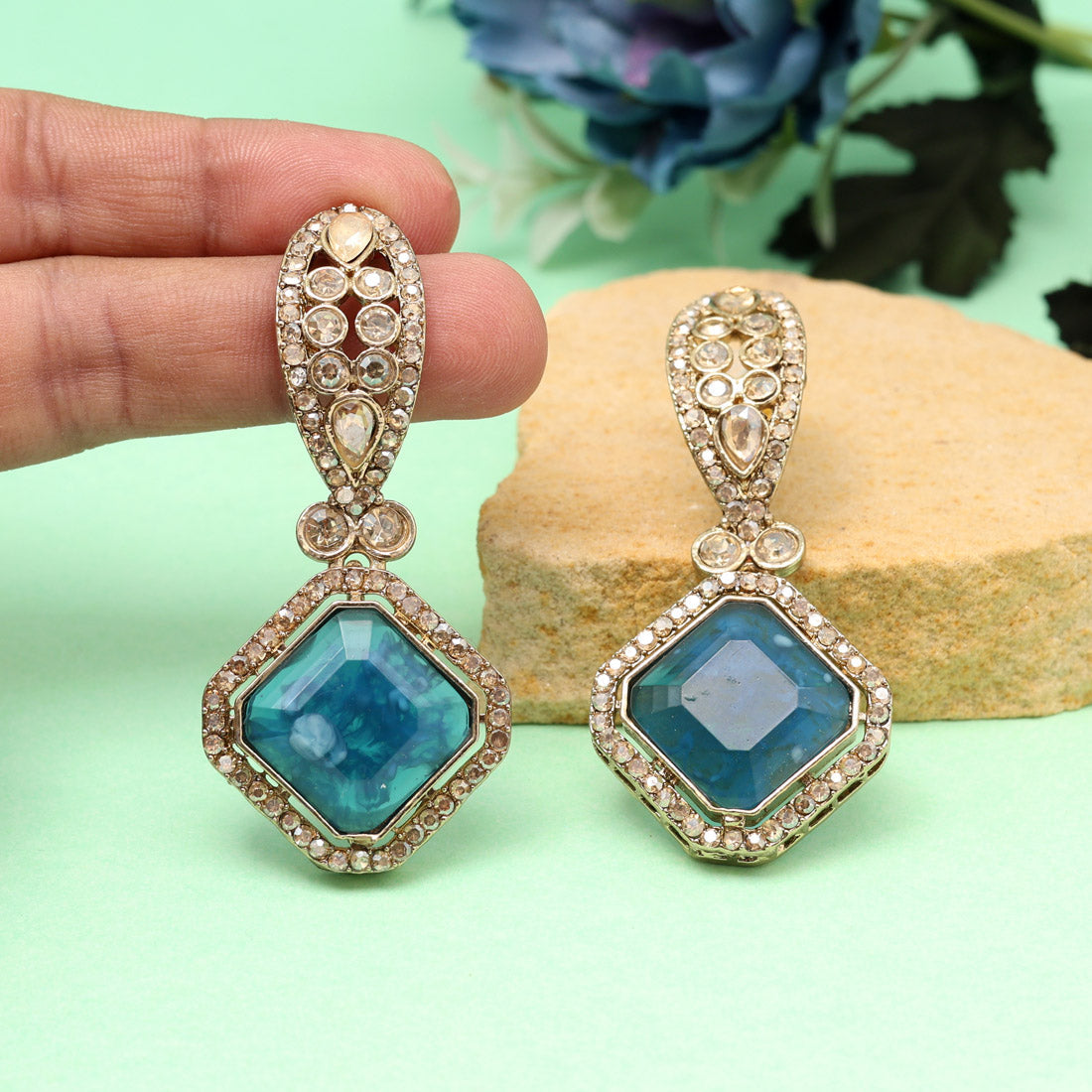 Blue Color Kundan Earrings (KDE1014BLU) - Preyans.com