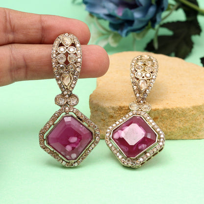 Magenta Color Kundan Earrings (KDE1014MNT) - Preyans.com