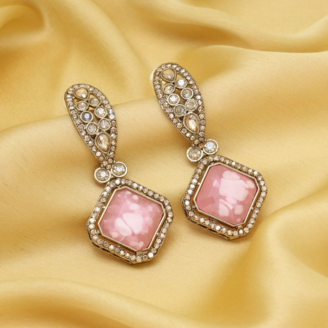 Pink Color Kundan Earrings (KDE1014PNK) - Preyans.com