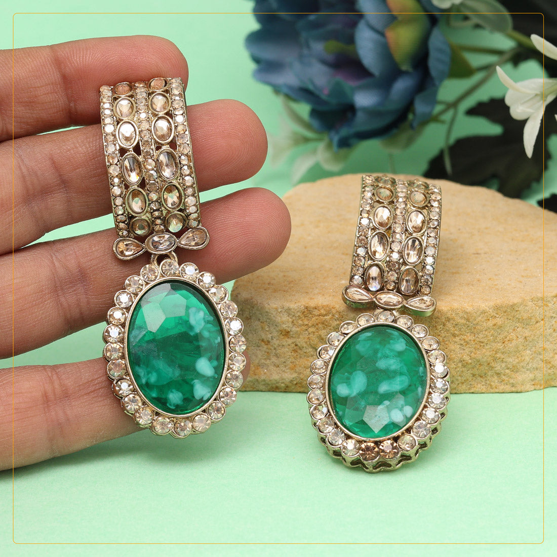 Light Green Color Kundan Earrings (KDE1015LGRN) - Preyans.com