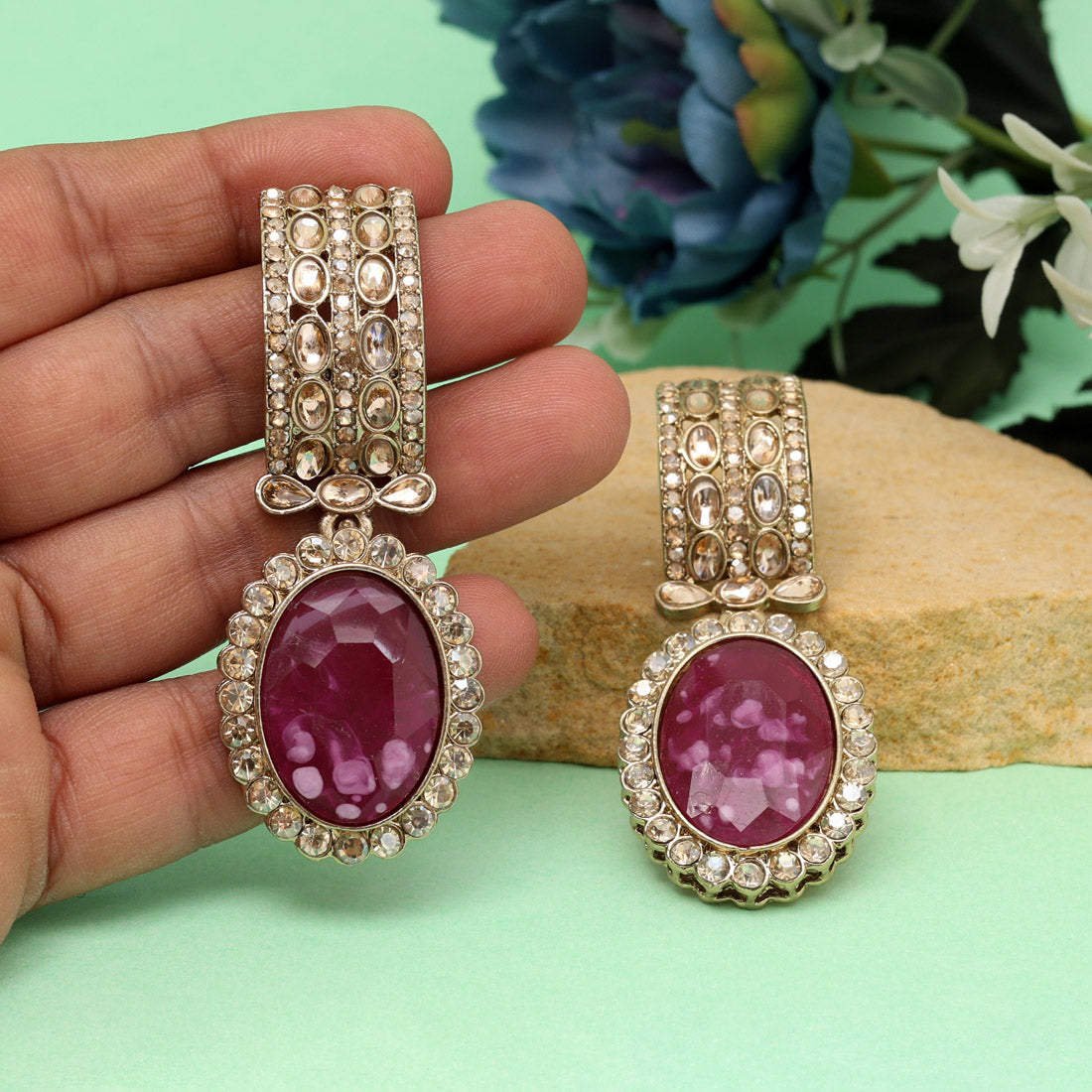 Magenta Color Kundan Earrings (KDE1015MNT) - Preyans.com