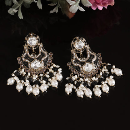 Black Color Pakistani Kundan Earrings (KDE1016BLK) - Preyans.com