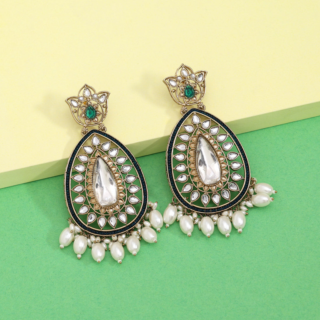 Green Color Kundan Earrings (KDE1033GRN) - Preyans.com