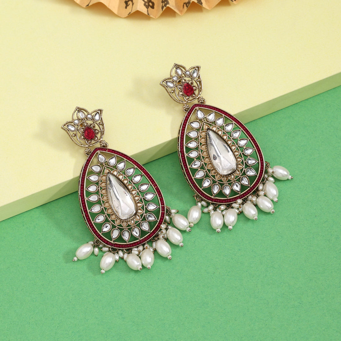 Magenta Color Kundan Earrings (KDE1033MNT) - Preyans.com