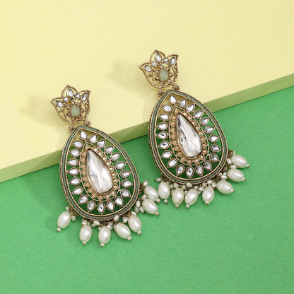 Pista Green Color Kundan Earrings (KDE1033PGRN) - Preyans.com