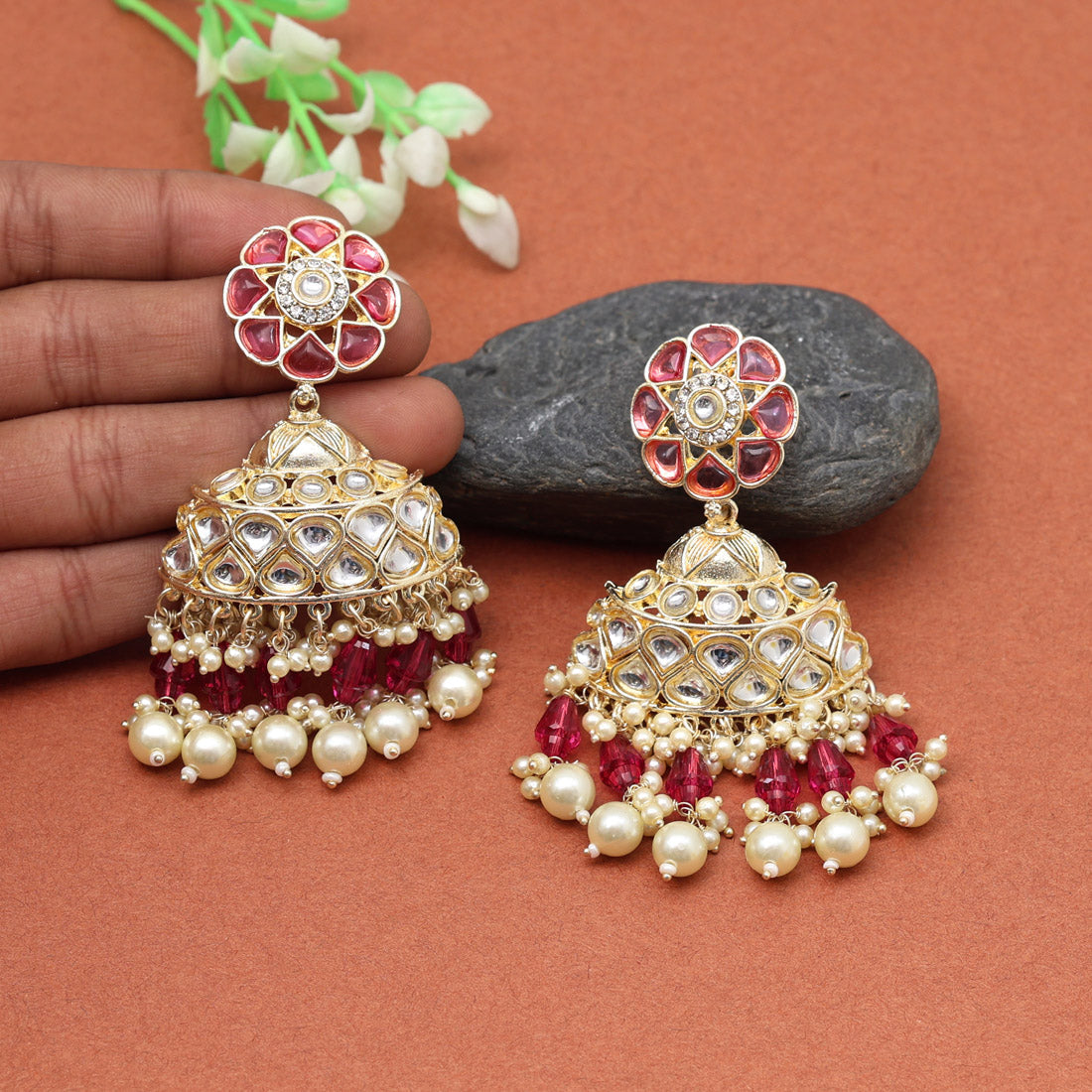 Magenta Color Kundan Earrings (KDE853MNT) - preyans.com