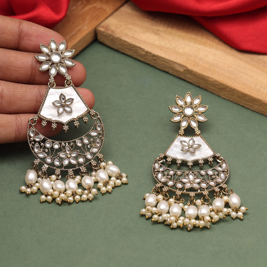 White Color Kundan Earrings (KDE916WHT) - preyans.com