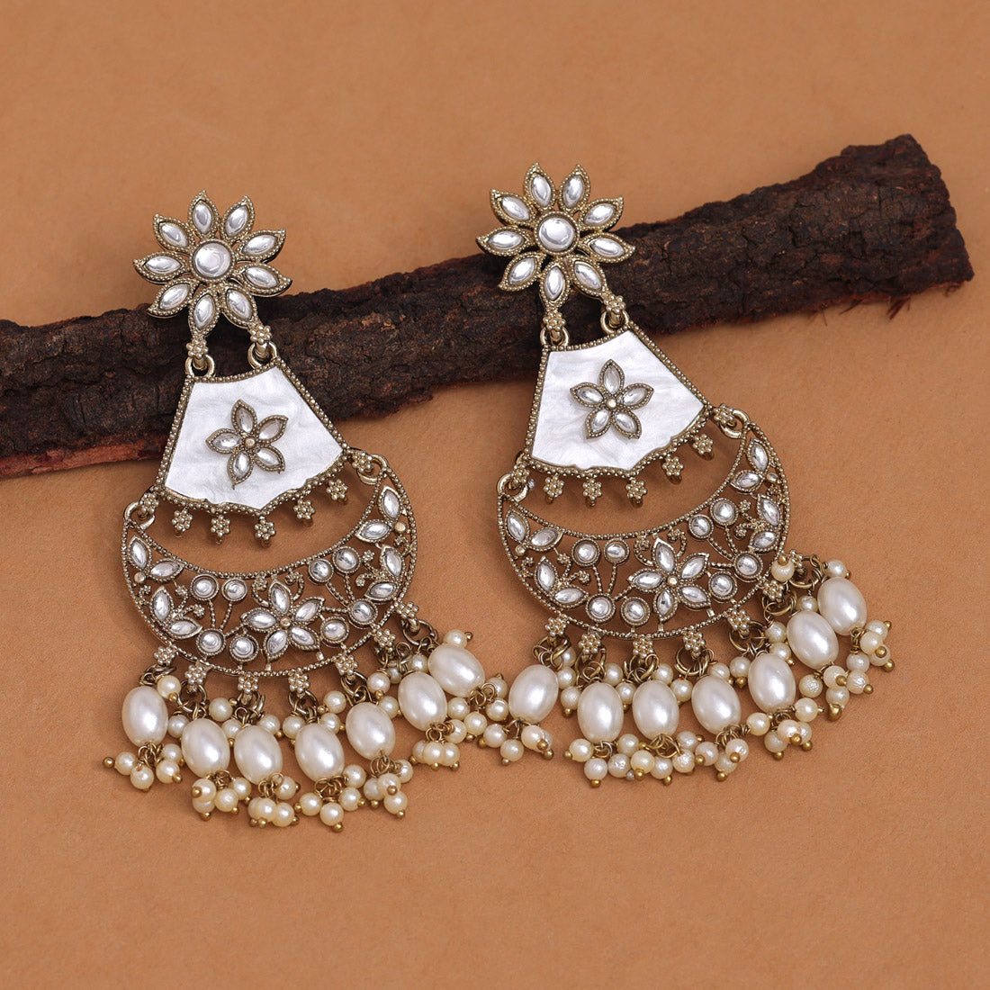 White Color Kundan Earrings (KDE916WHT) - preyans.com