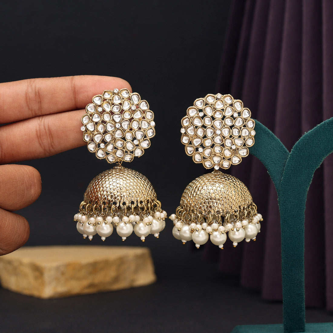 White Color Big Size Jhumka Kundan Earrings (KDE962WHT) - preyans.com