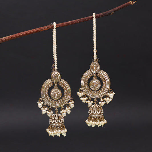 White Color Kundan Earrings (KDE967WHT) - preyans.com