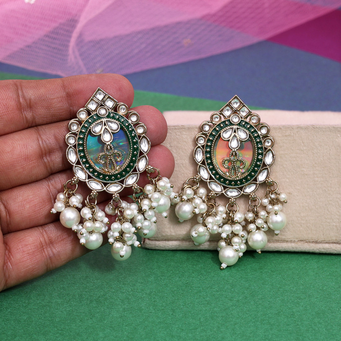 White & Green Color Kundan Earrings (KDE976WHTGRN) - Preyans.com