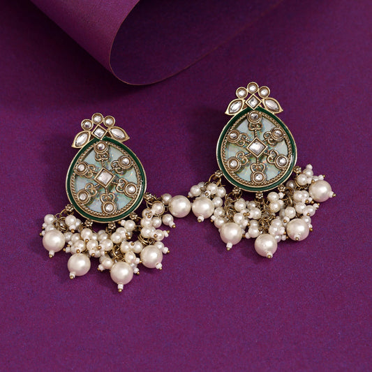 White Color Kundan Earrings (KDE978WHT) - Preyans.com