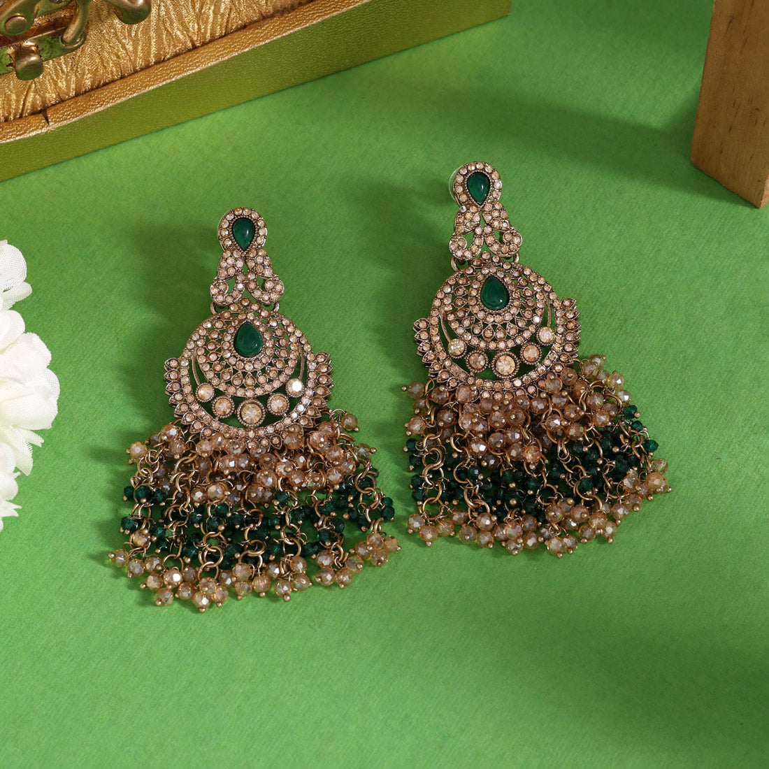 Green Color Kundan Pakistani Earrings (KDE980GRN) - Preyans.com