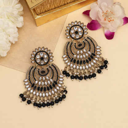 Black Color Kundan Pakistani Earrings (KDE981BLK) - Preyans.com